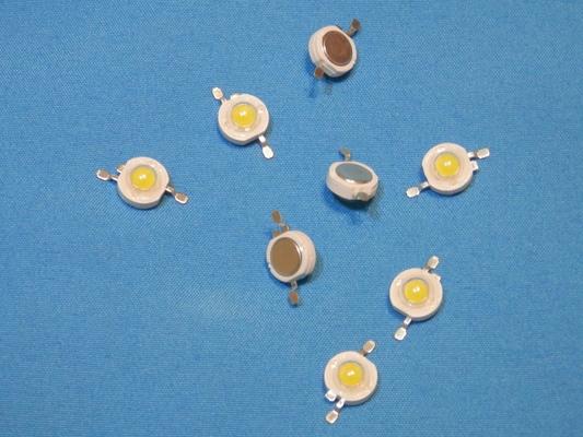 620nm - 620nm - 630nm - 660nm Red Màu 1W điện cao Led diode 60-70LM Luminous