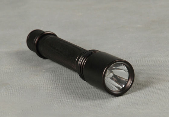 Pin sạc IP65 Explosion Proof Đèn pin Cree Led Police Đèn pin