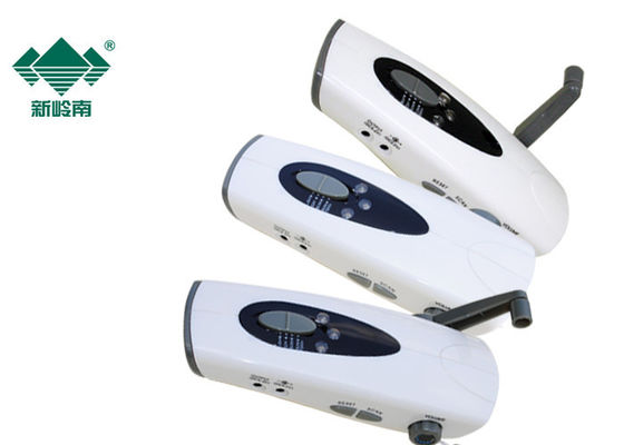 Pin sạc Hand Crank Led Đèn pin phát thanh Đối với trường hợp khẩn cấp Với Sạc điện thoại